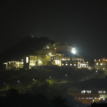 Shri Daulat Villas Udaipur Eksteriør bilde