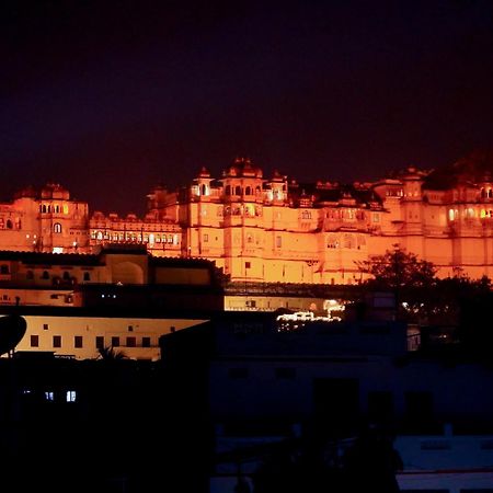 Shri Daulat Villas Udaipur Eksteriør bilde