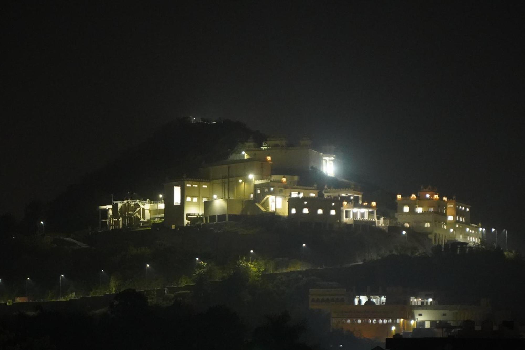 Shri Daulat Villas Udaipur Eksteriør bilde