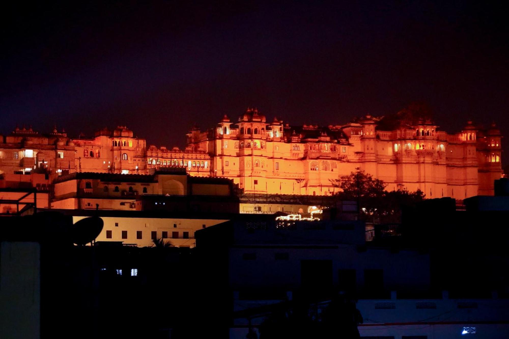 Shri Daulat Villas Udaipur Eksteriør bilde